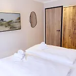 Апартаменты Binnendiek Haus 2 5 Bohl
